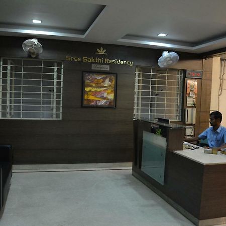 Sree Sakthi Residency Hotel Канчипурам Екстериор снимка