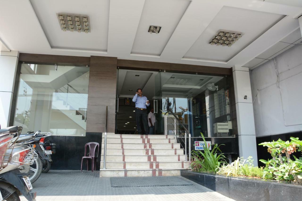 Sree Sakthi Residency Hotel Канчипурам Екстериор снимка